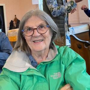 Monique Hébert, knitter