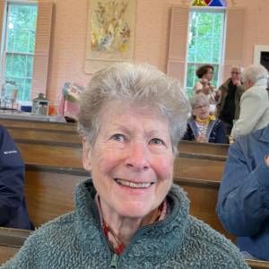 Lise Raiche, knitter